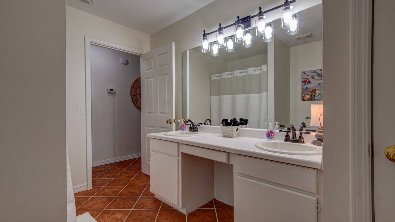 Photo of Bathroom in Panama City