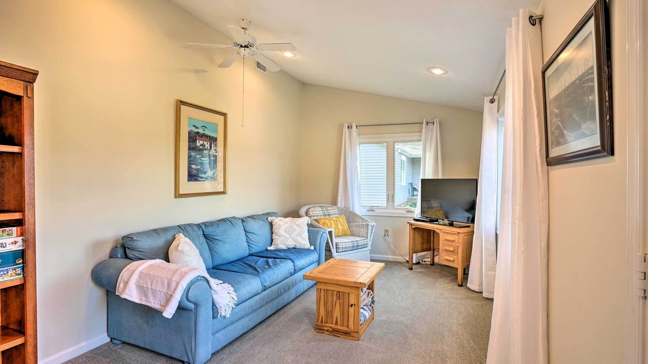 Photo of Livingroom in Wake