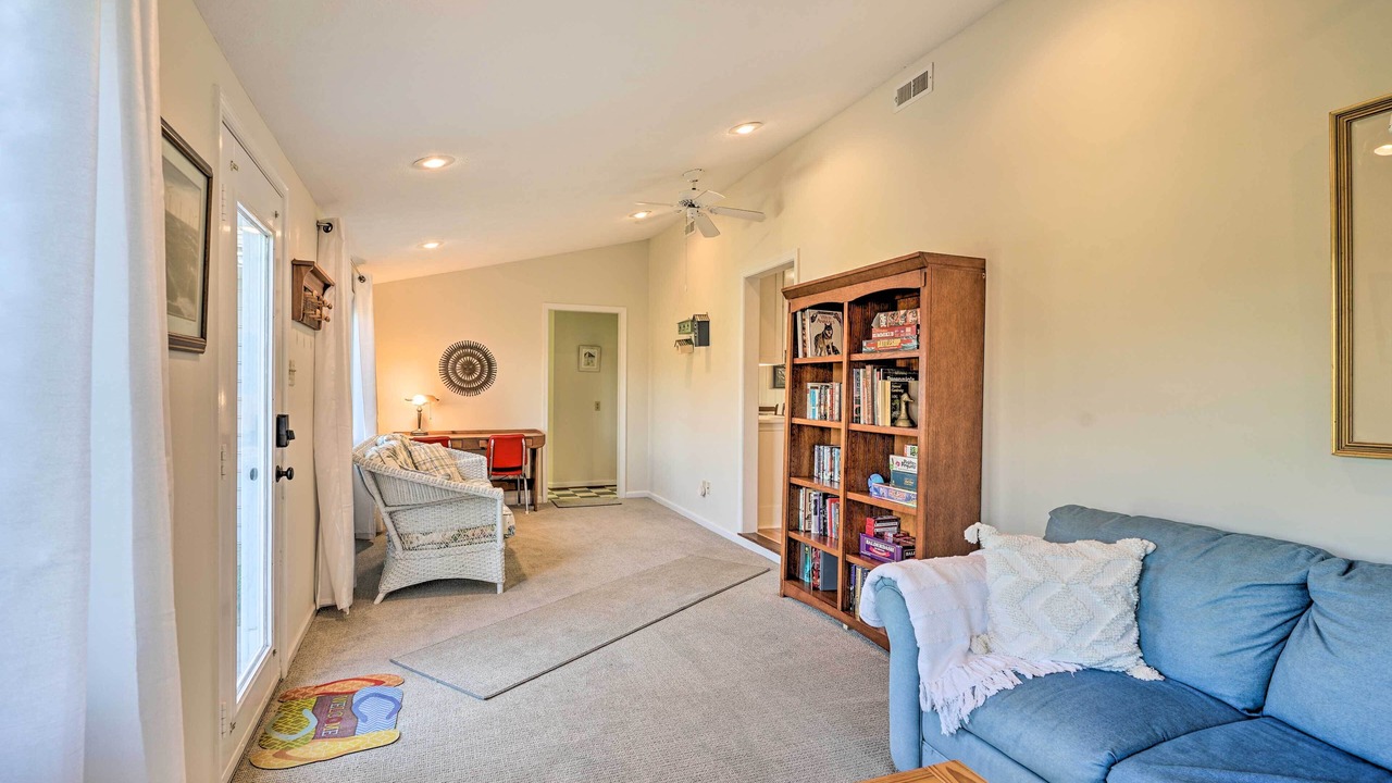 Photo of Livingroom in Wake
