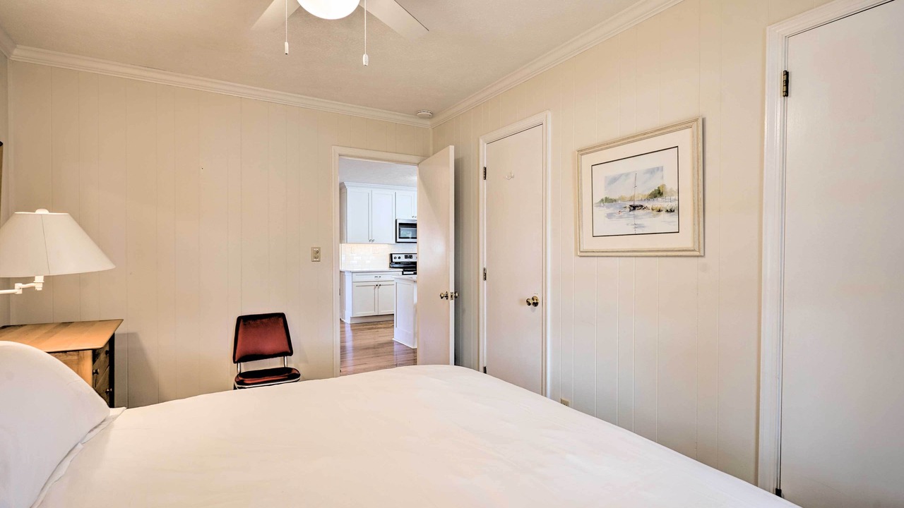 Photo of Bedroom in Wake