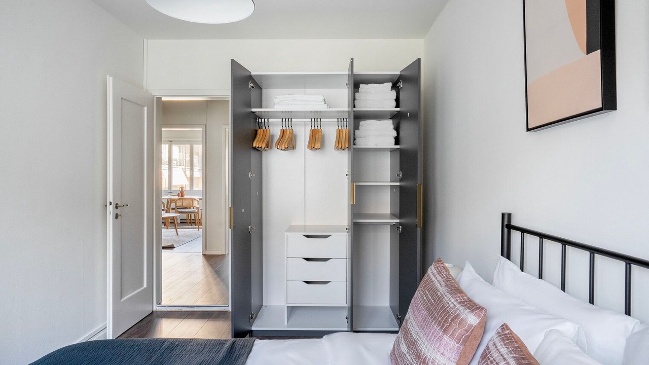 Photo of Bedroom in Iselin