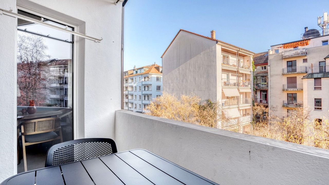 Photo of Outdoor in Iselin