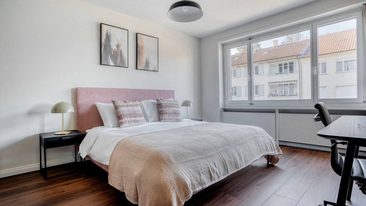 Photo of Bedroom in Iselin