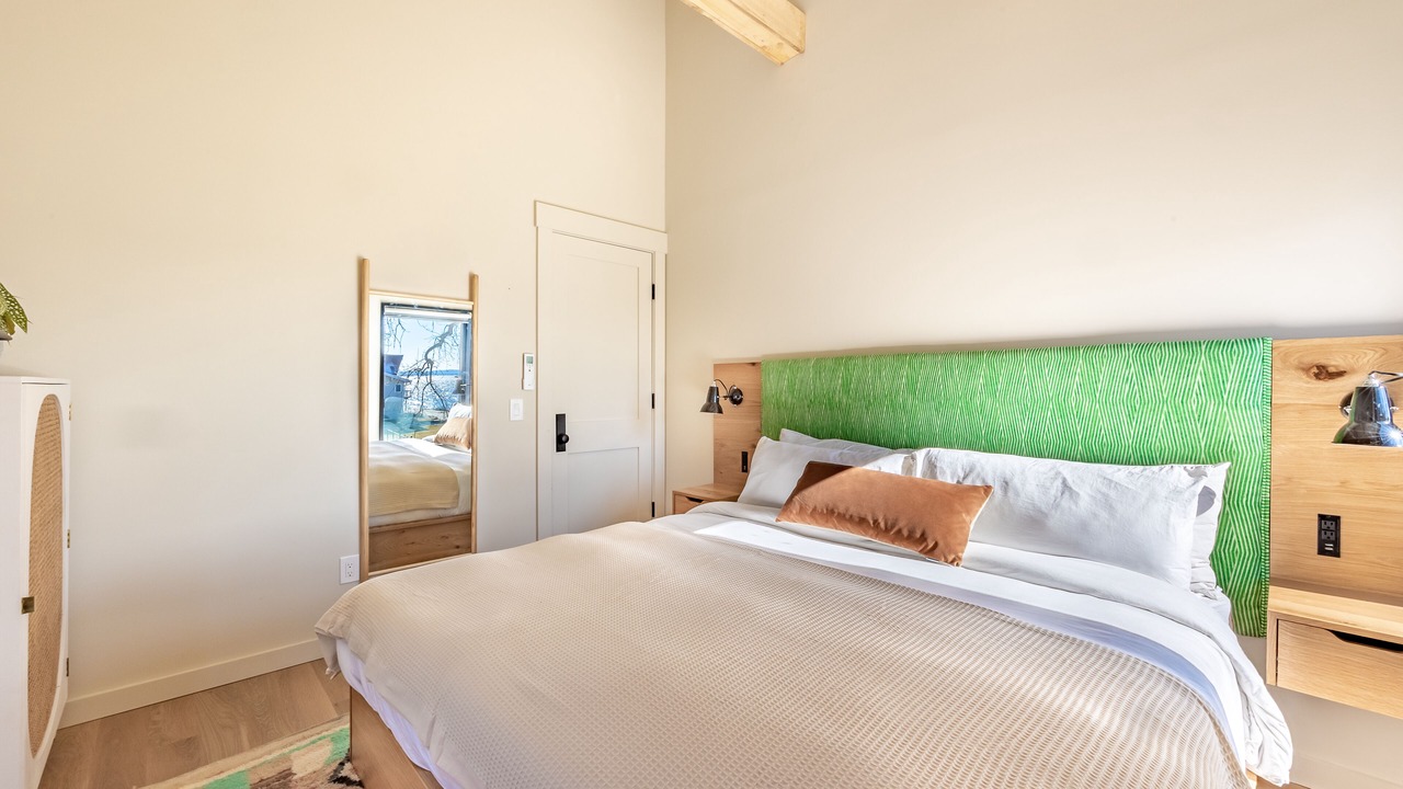 Photo of Bedroom in Malden