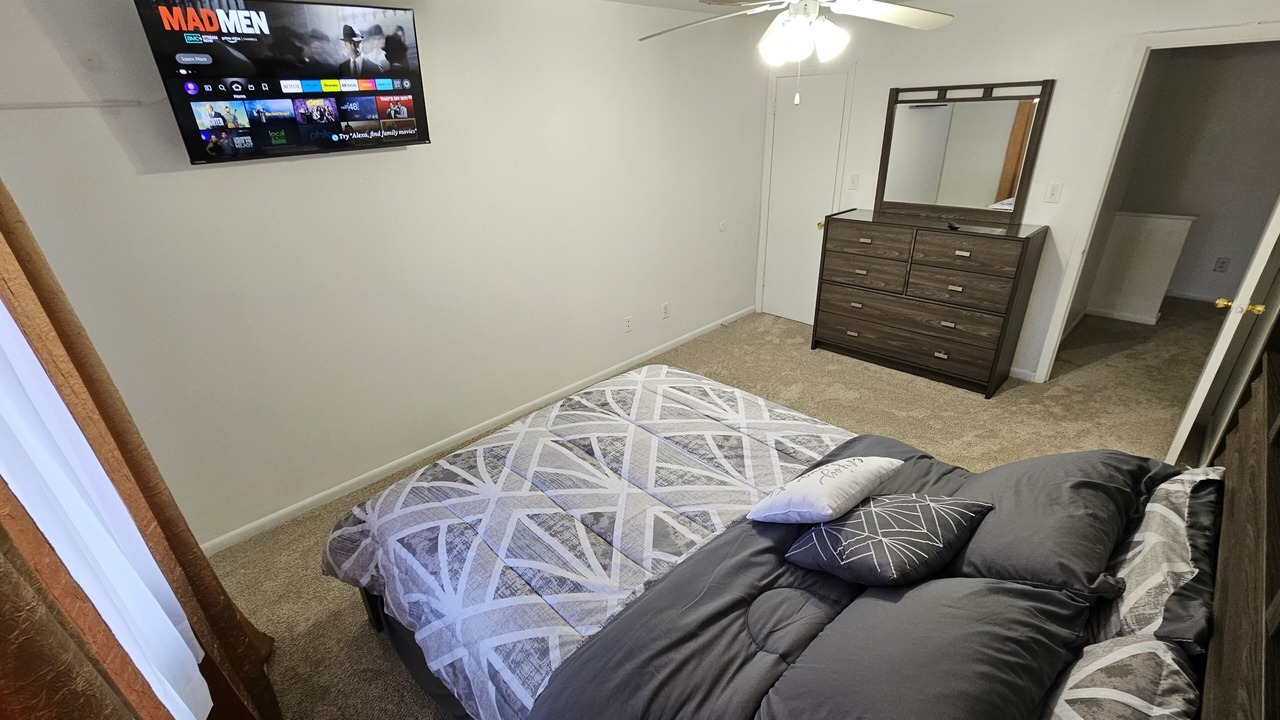 Photo of Bedroom in North Newport News