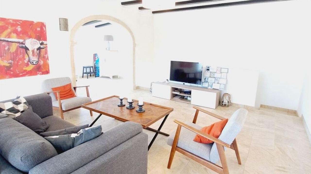 Photo of Livingroom in Trencall