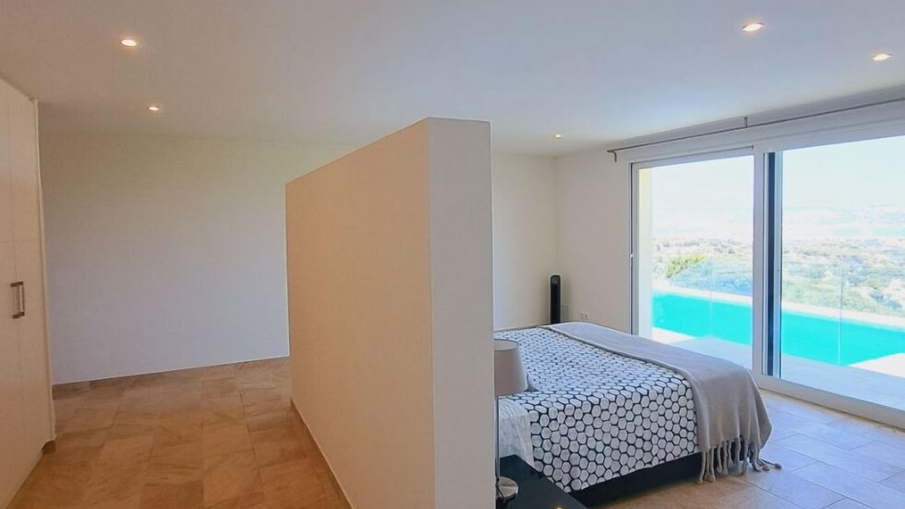Photo of Bedroom in Trencall