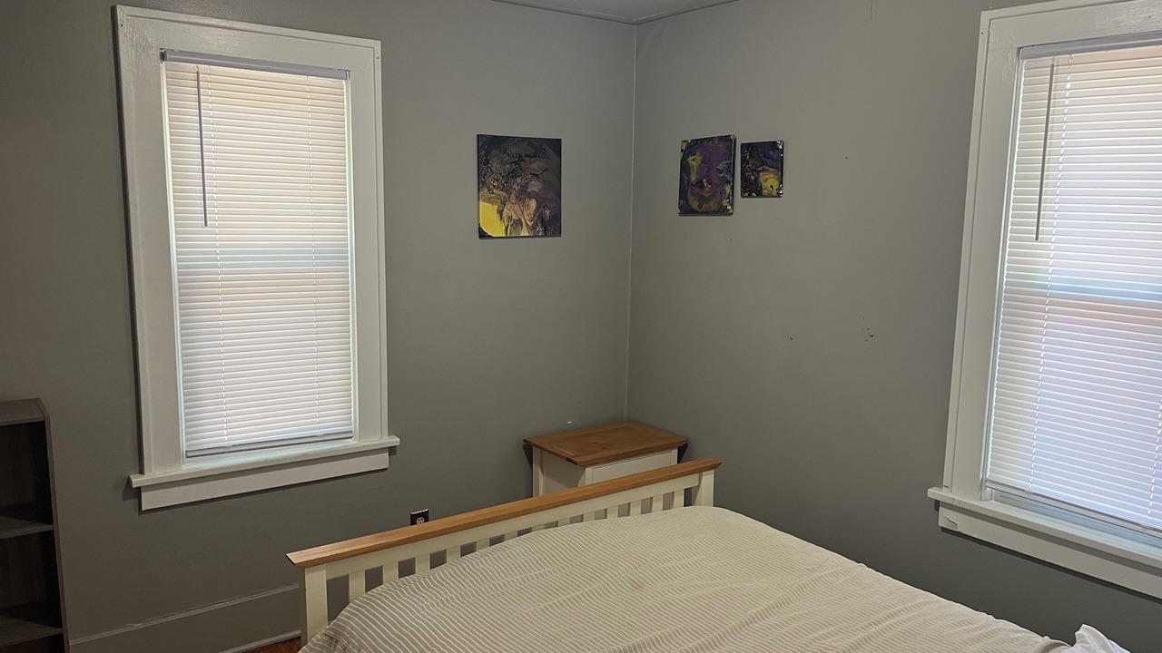 Photo of Bedroom in Roseland