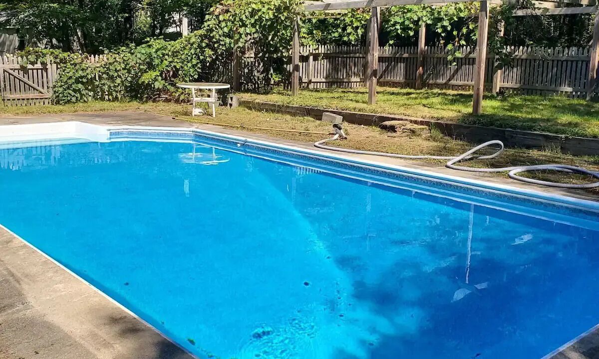 Photo of Outdoor in Pelham