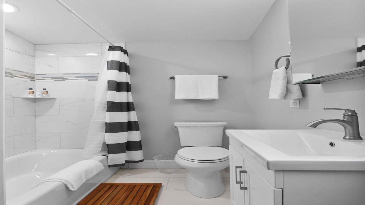 Photo of Bathroom in Miller Beach