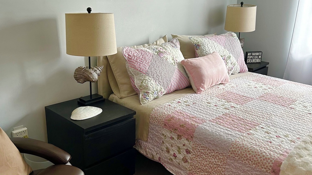 Photo of Bedroom in Northport