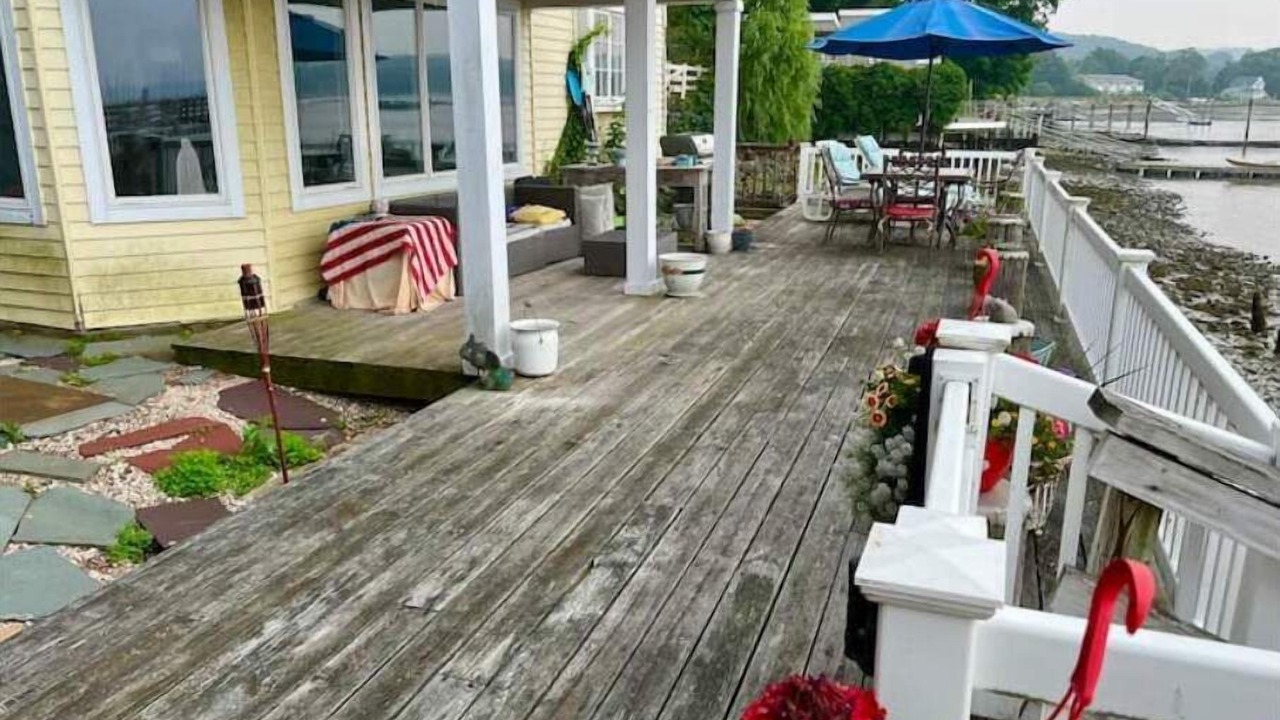 Photo of Patio Balcony in Northport