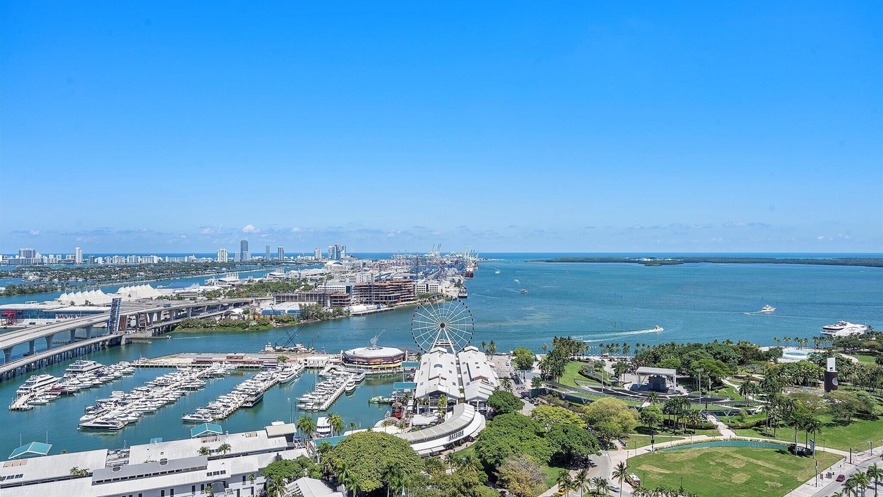 Photo of Outdoor in Downtown Miami