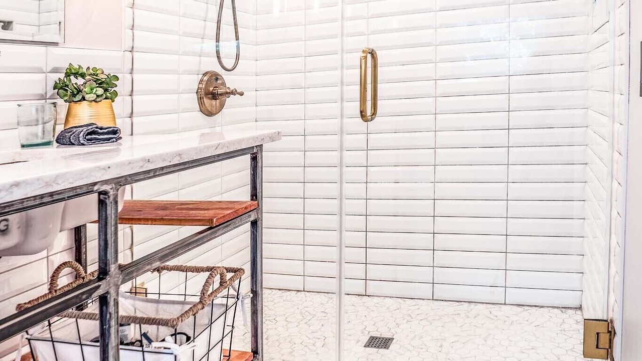 Photo of Bathroom in Zena