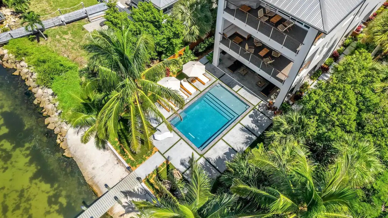 Photo of Outdoor in Tropic