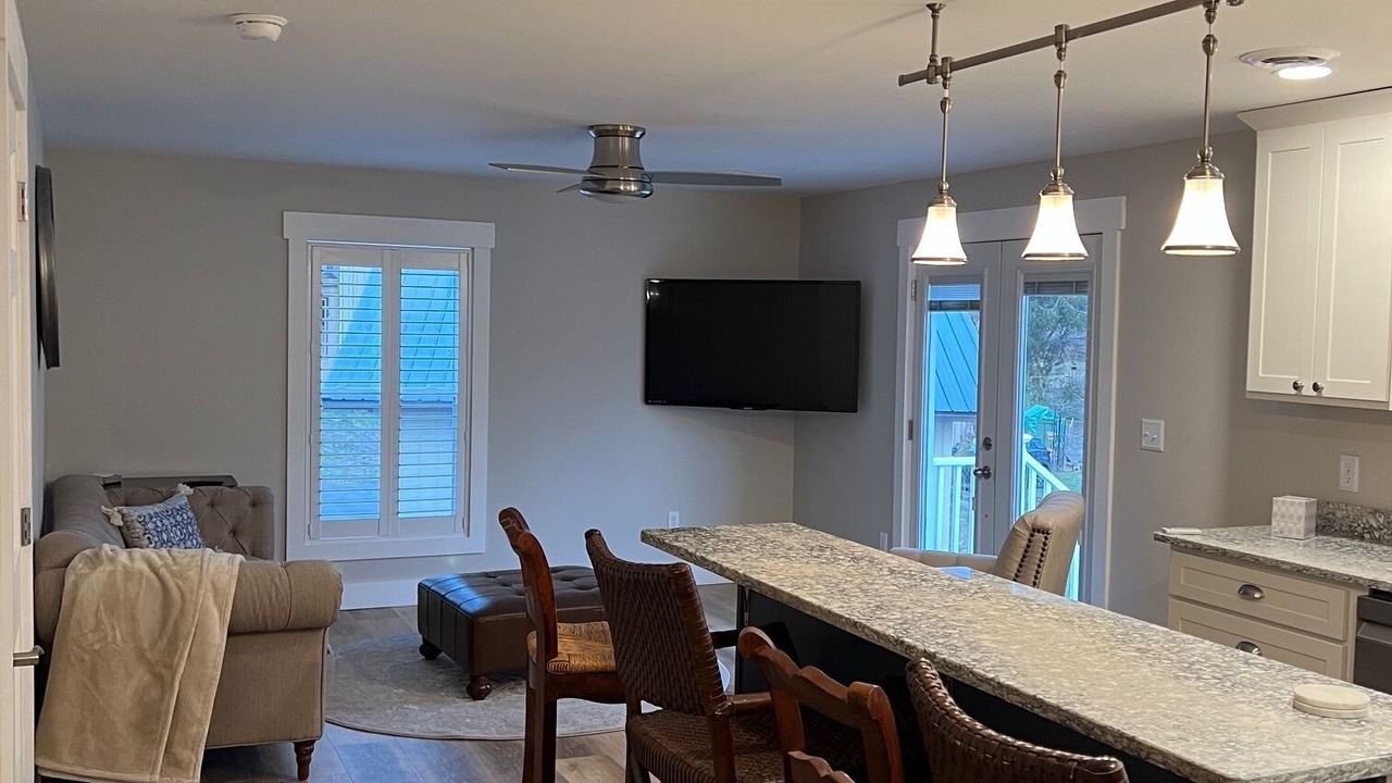 Photo of Livingroom in Oswego