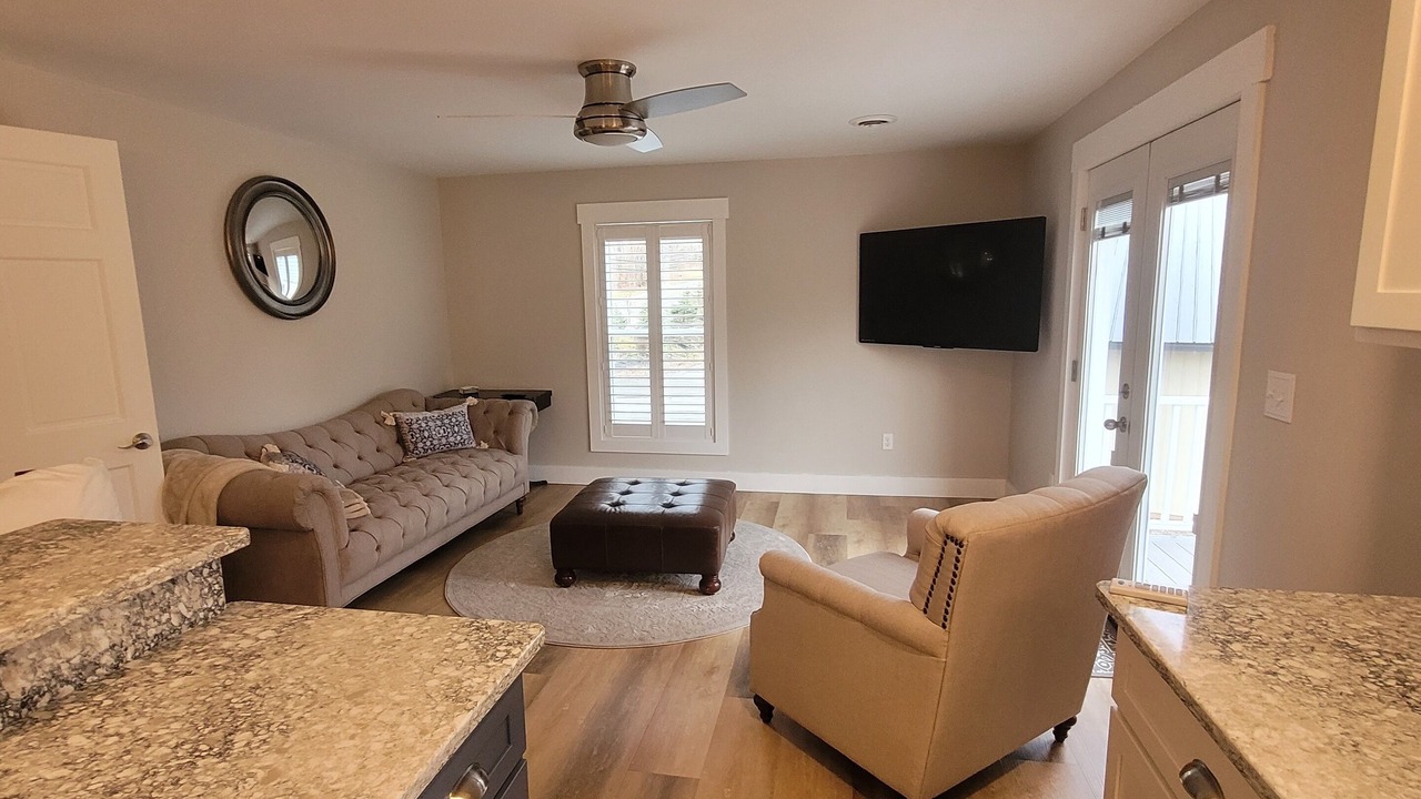 Photo of Livingroom in Oswego