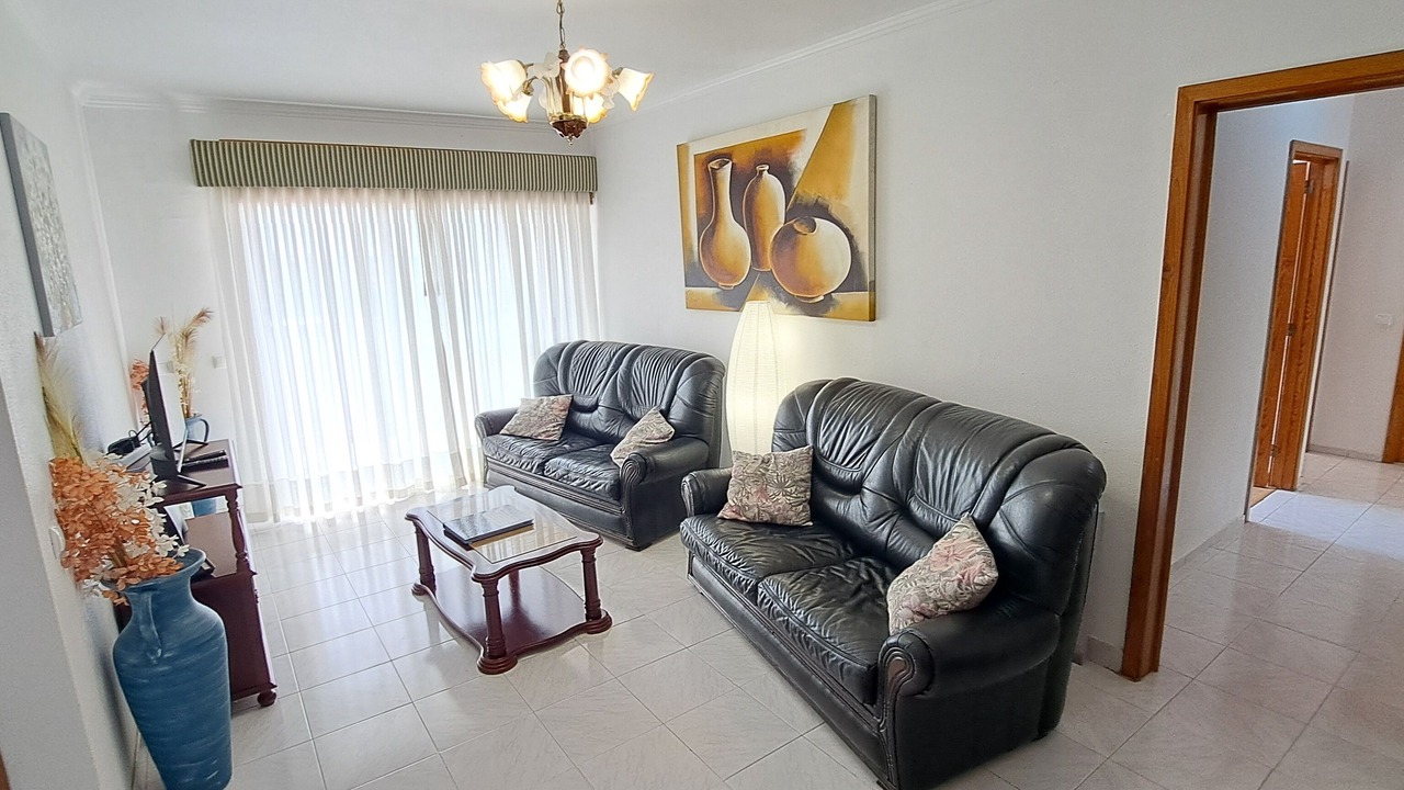 Photo of Livingroom in Algueirao - Mem Martins