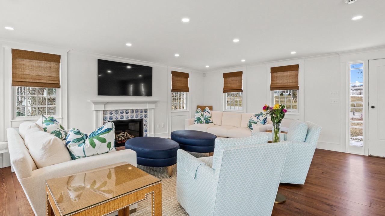 Photo of Livingroom in Chatham