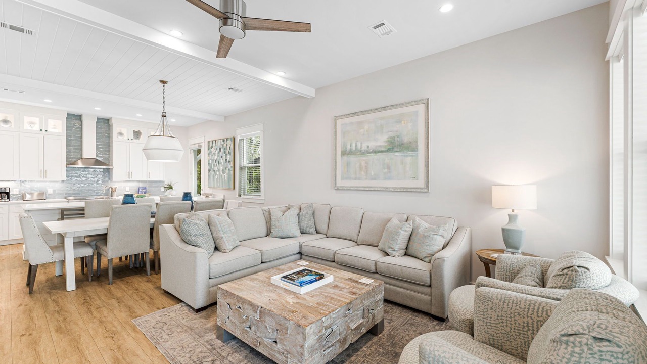 Photo of Livingroom in Treetop