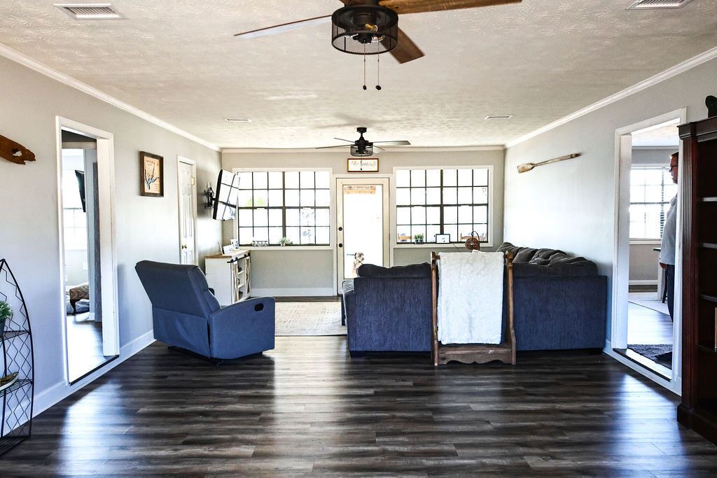 Photo of Livingroom in Donalsonville