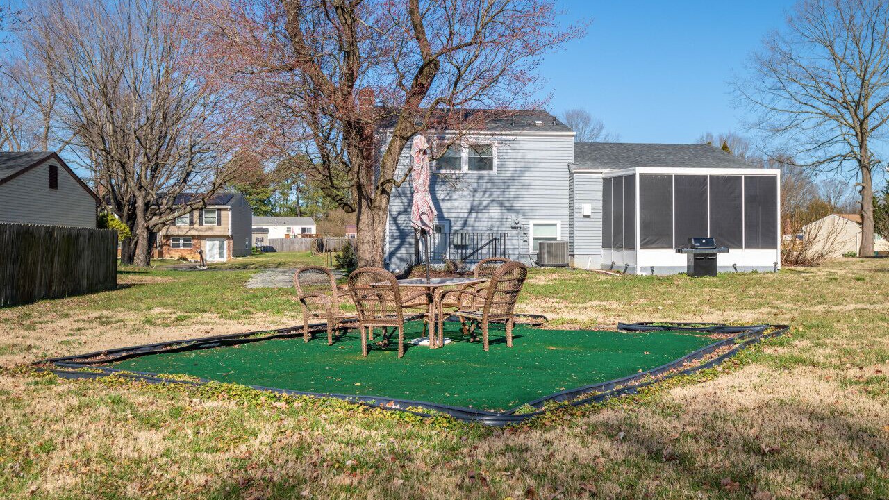 Photo of Outdoor in Mosby