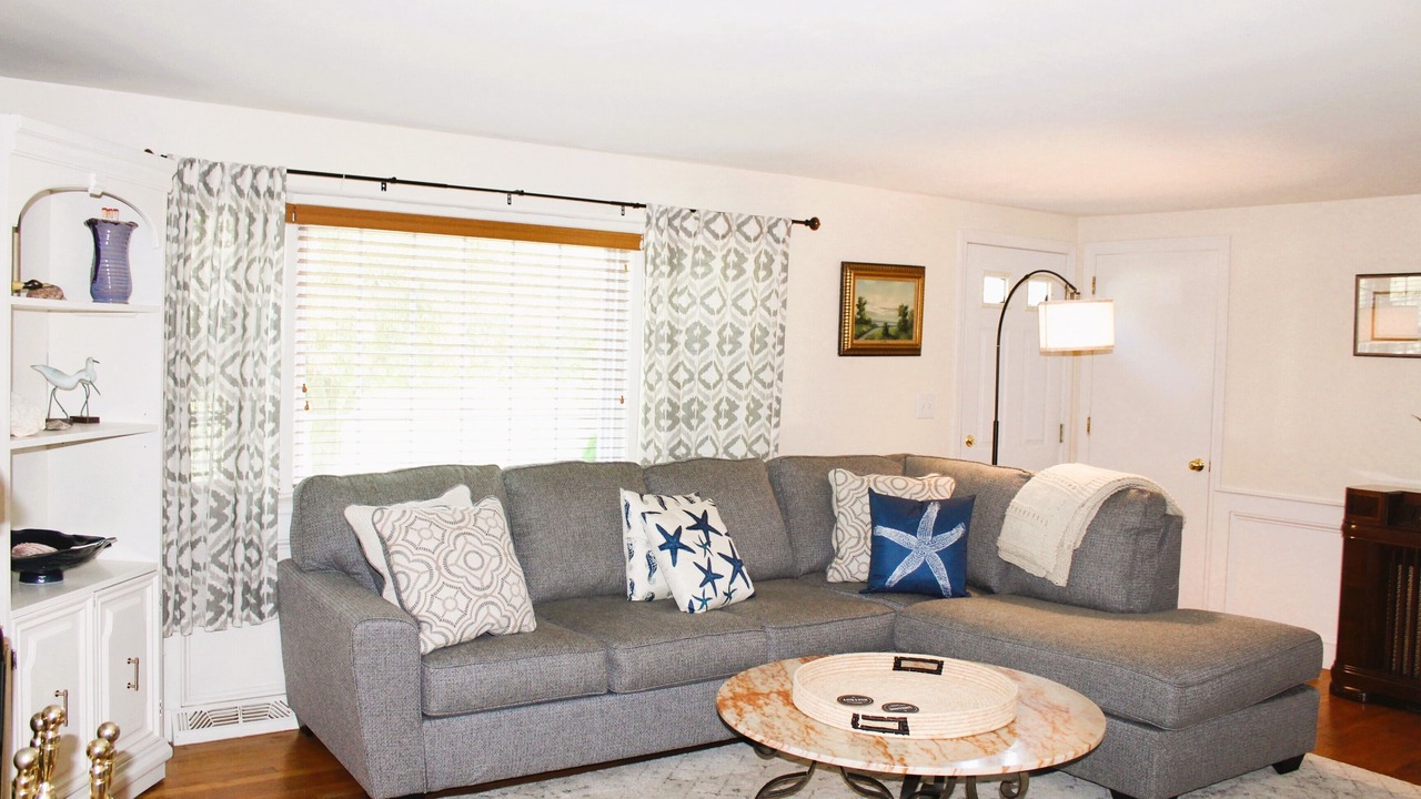 Photo of Bedroom in Yarmouth Port