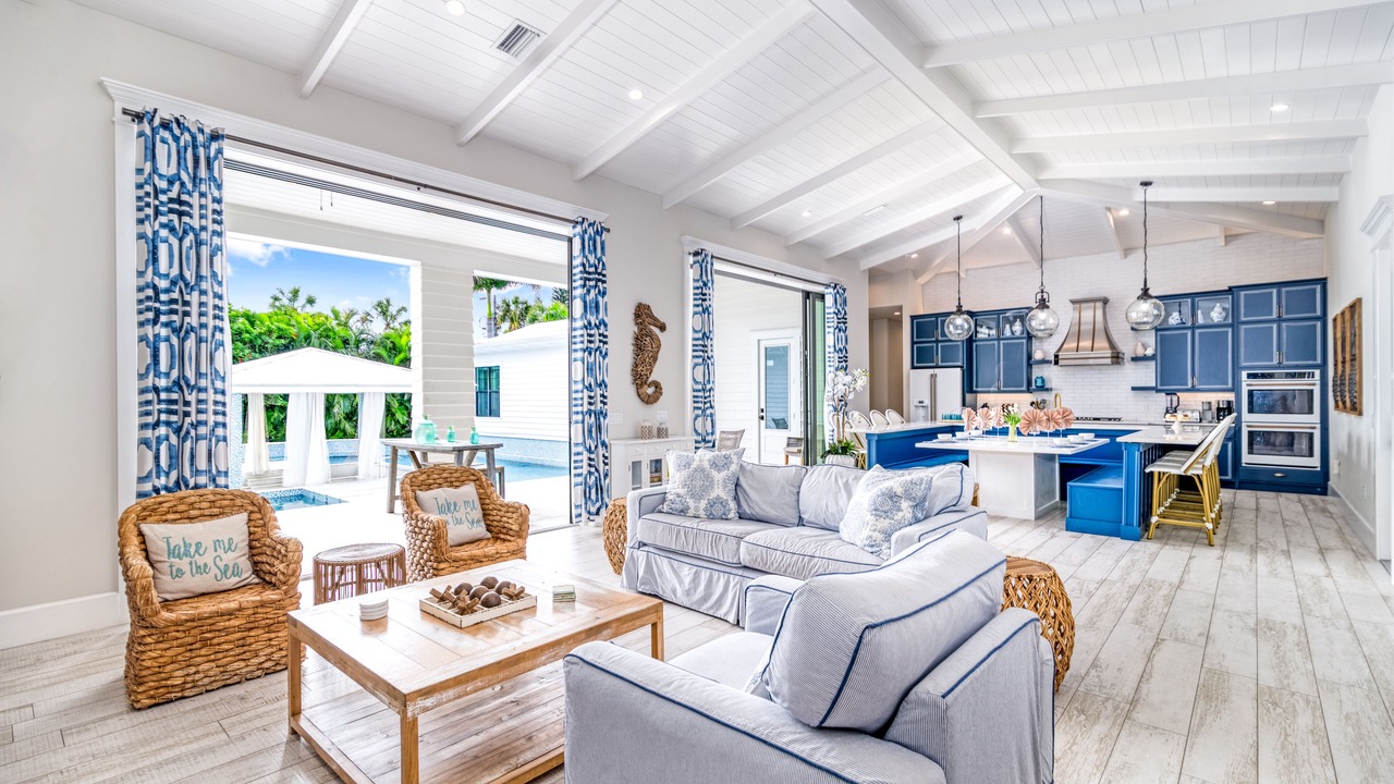 Photo of Livingroom in Saint Armands Key