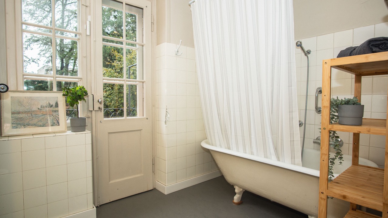 Photo of Bathroom in Basel City Centre