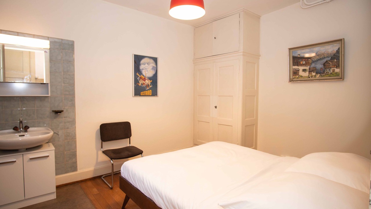 Photo of Bedroom in Basel City Centre