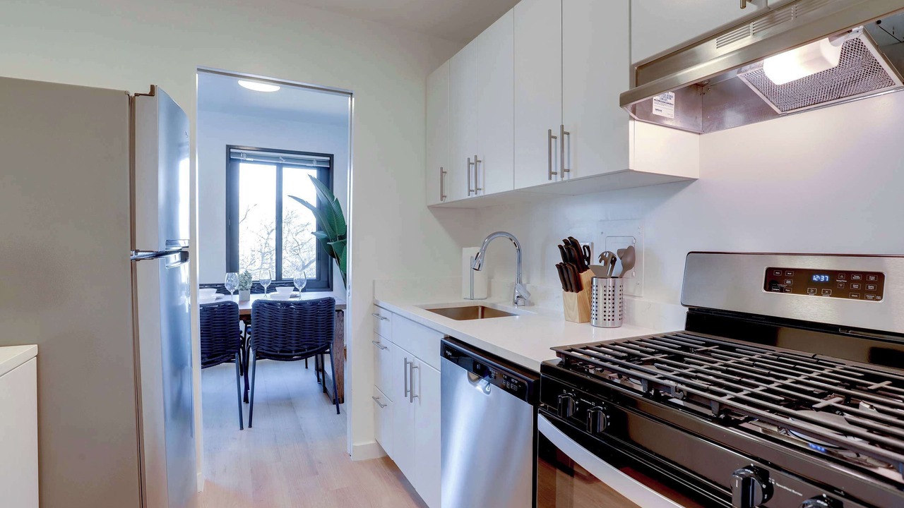 Photo of Kitchen in Court House