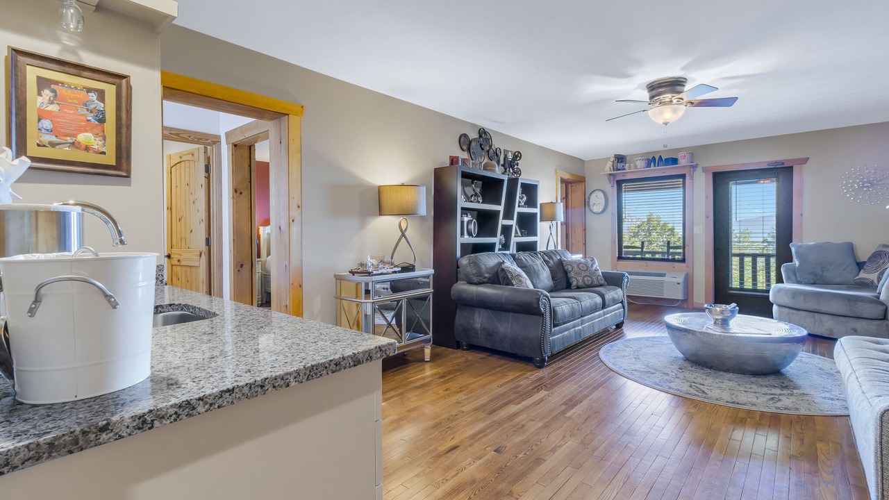 Photo of Livingroom in Stanardsville