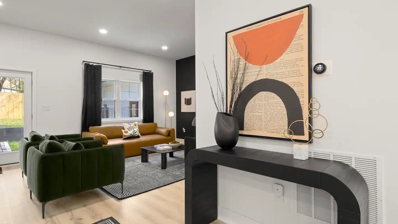 Photo of Bedroom in Seminary Hill