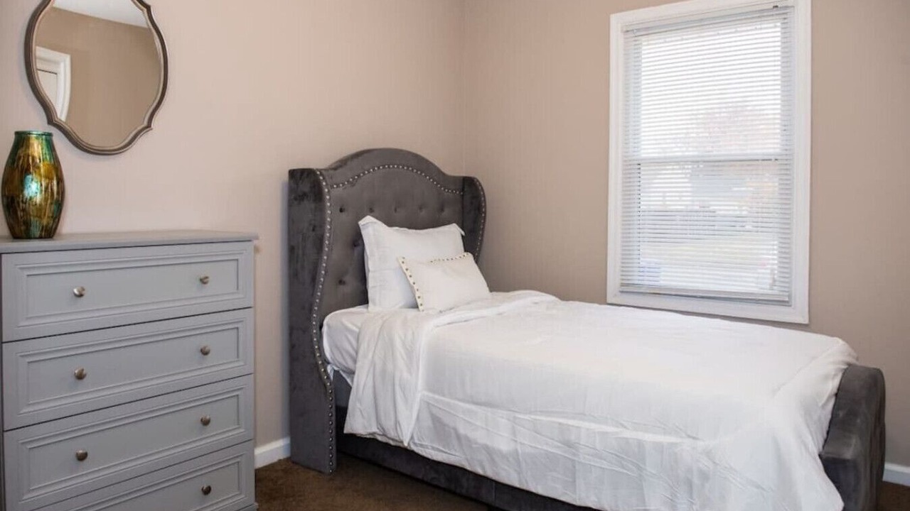 Photo of Bedroom in Newport News