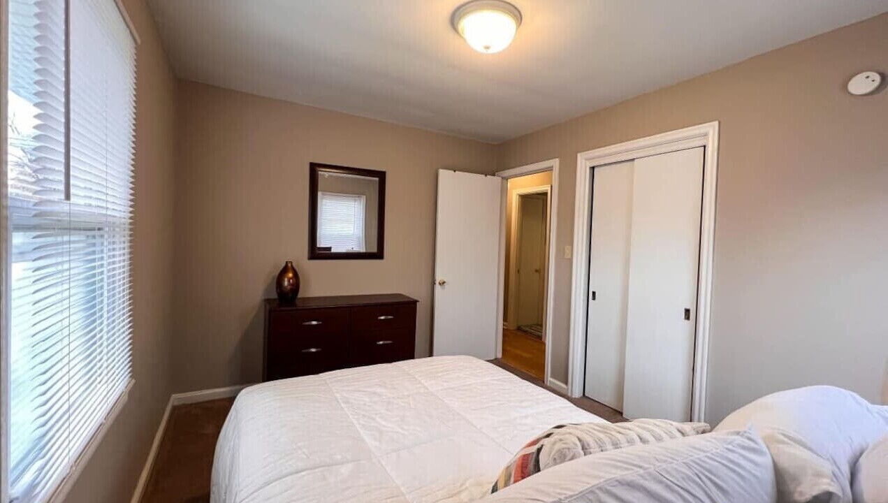 Photo of Bedroom in Newport News