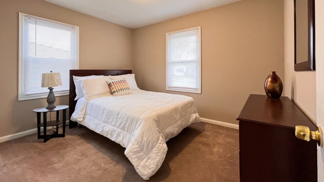 Photo of Bedroom in Newport News