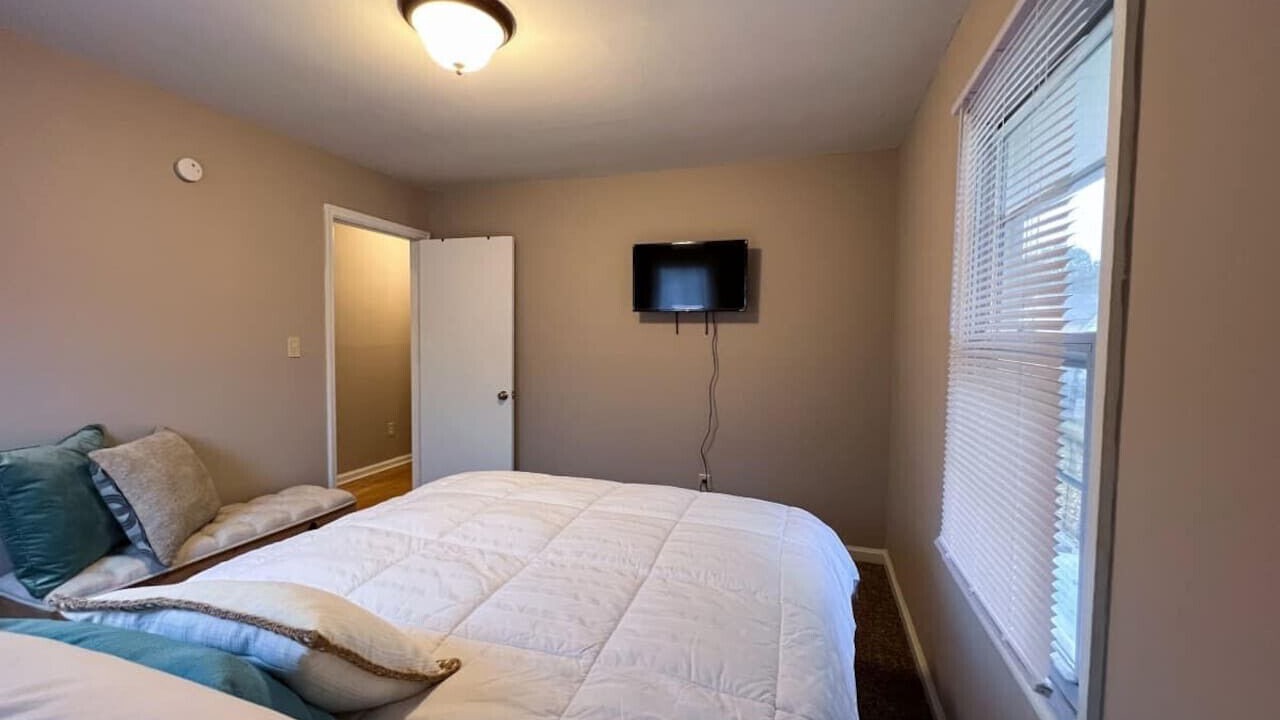 Photo of Bedroom in Newport News
