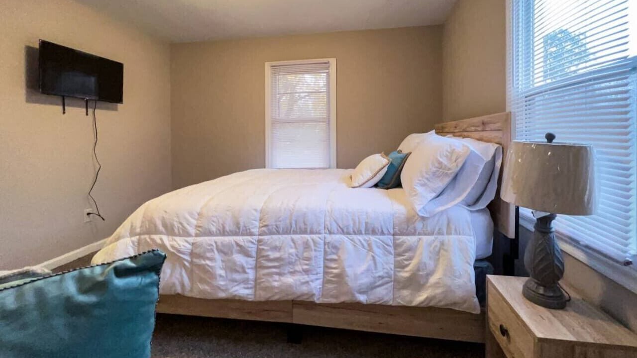 Photo of Bedroom in Newport News