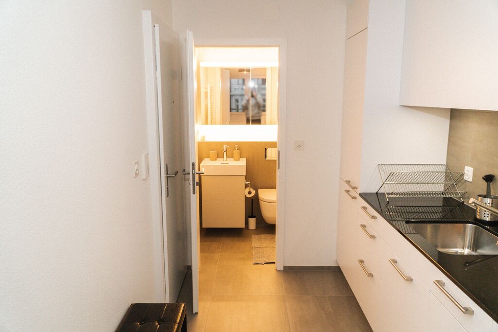 Photo of Bathroom in Iselin