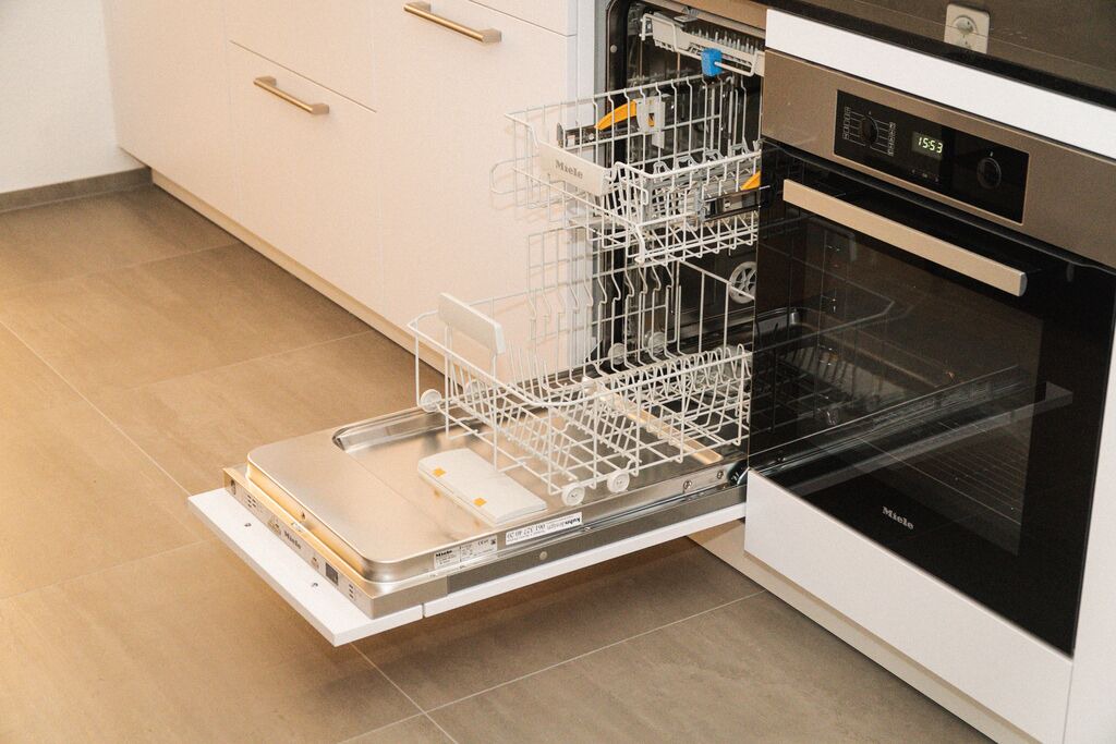 Photo of Kitchen in Iselin