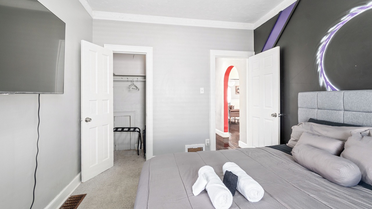 Photo of Bedroom in Gary