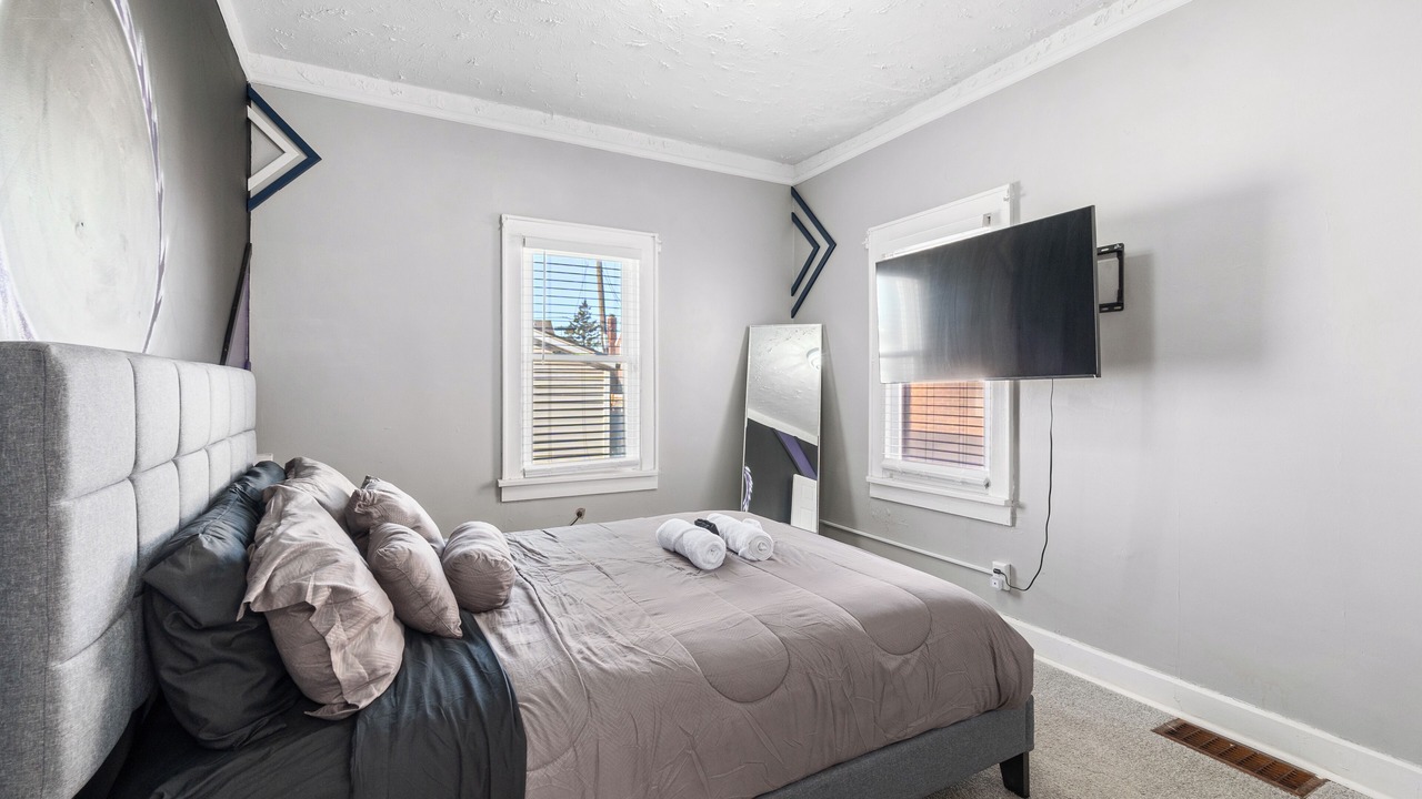 Photo of Bedroom in Gary