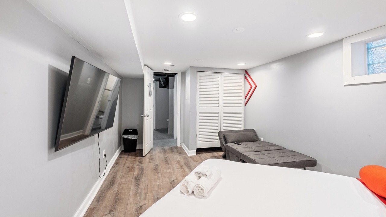 Photo of Bedroom in Gary