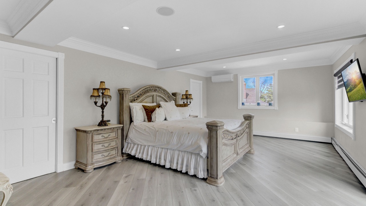 Photo of Bedroom in Oakdale