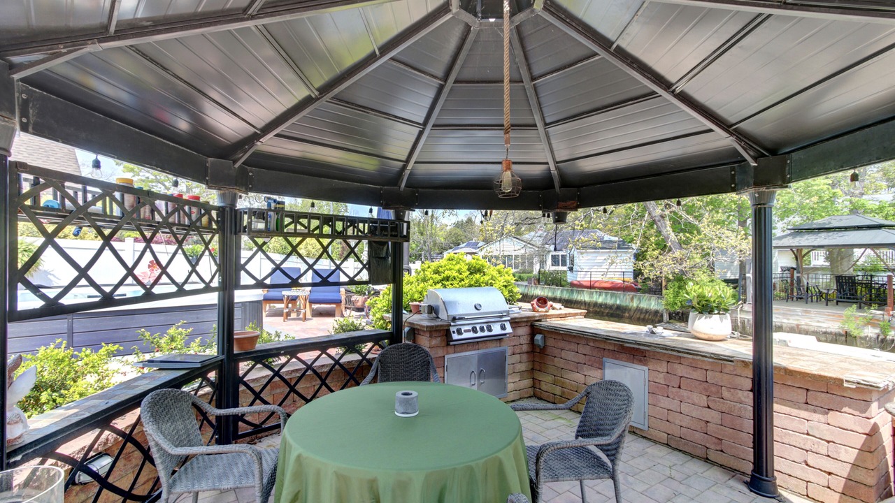 Photo of Outdoor in Oakdale