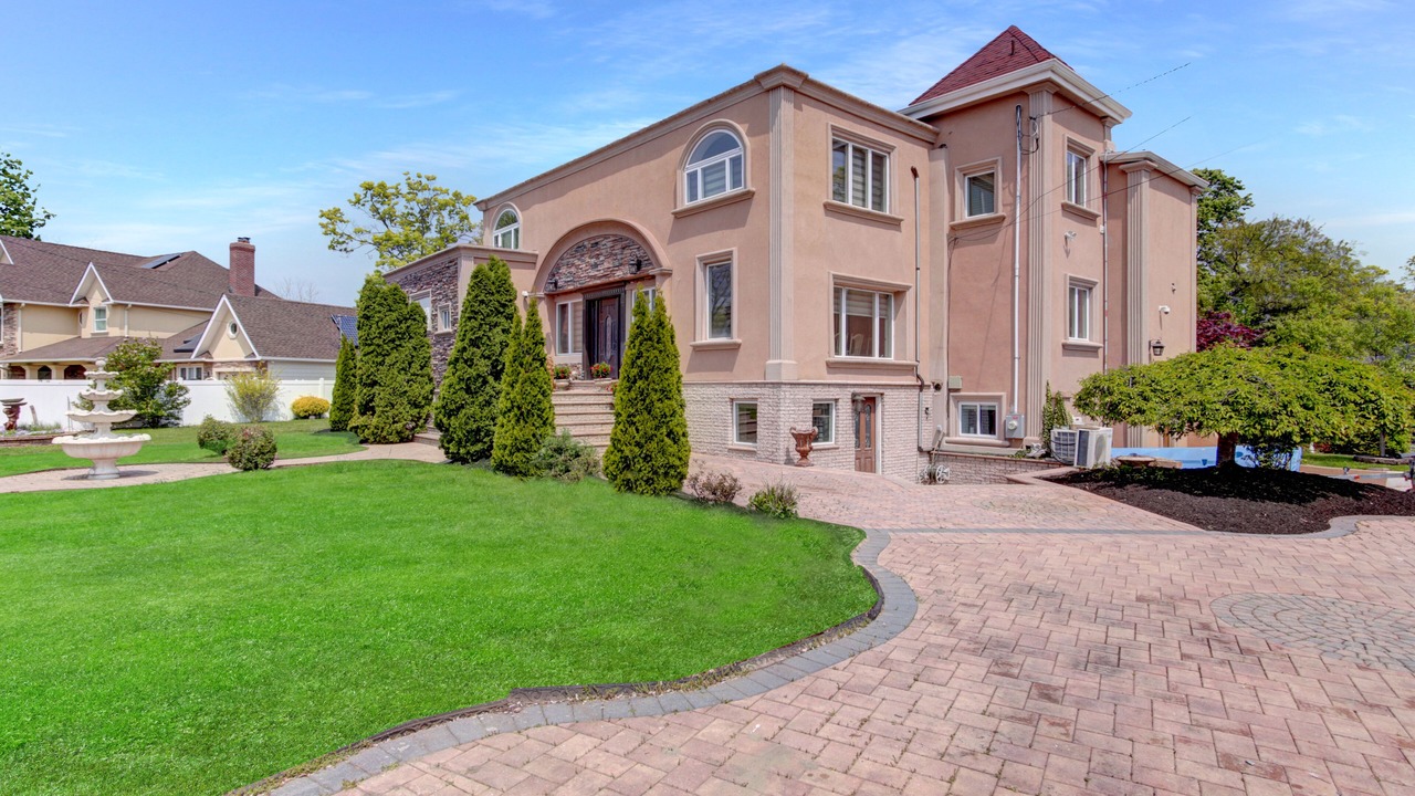 Photo of Outdoor in Oakdale