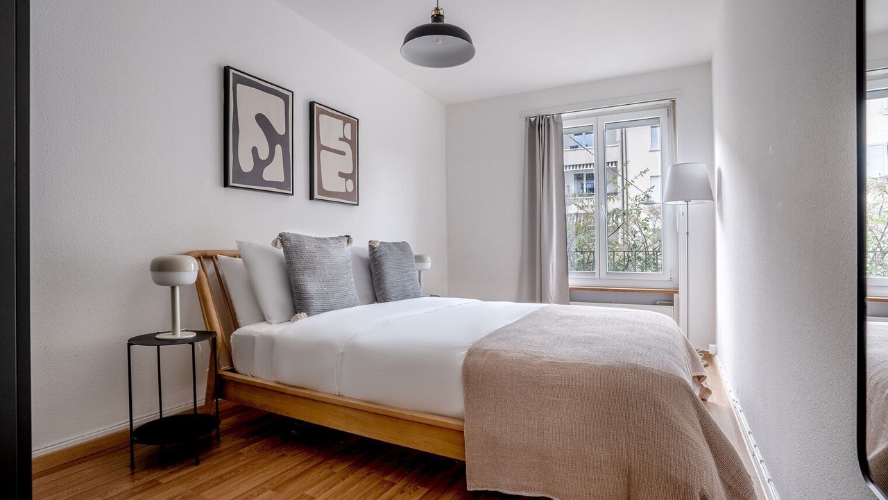 Photo of Bedroom in Iselin