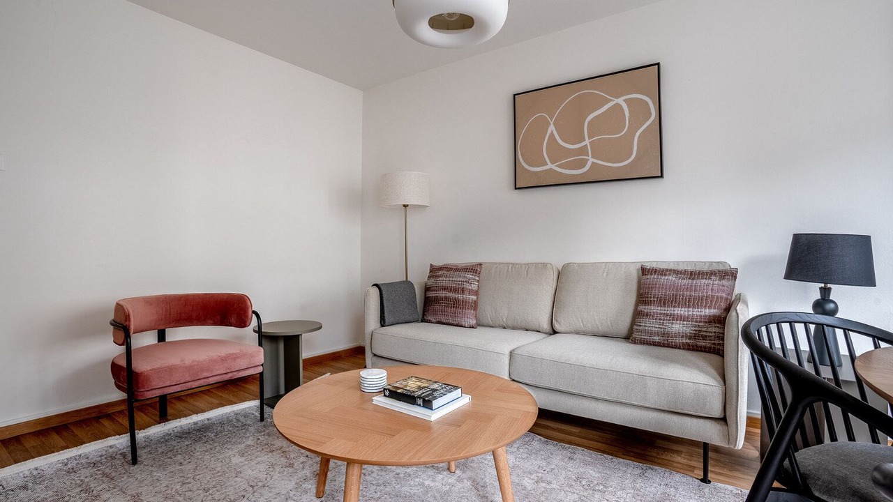 Photo of Livingroom in Iselin