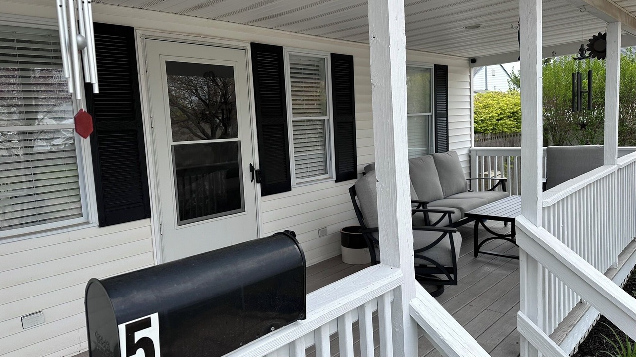 Photo of Patio Balcony in Patchogue