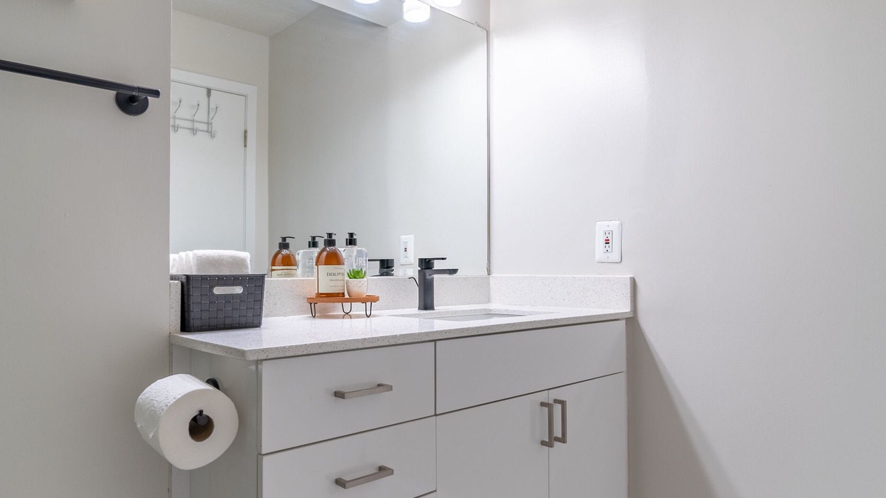 Photo of Bathroom in Pentagon City
